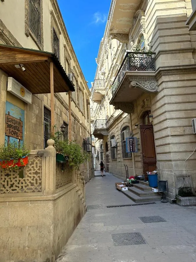Etnic Apartment Near Maiden Tower Center Of Baku Azerbaijan